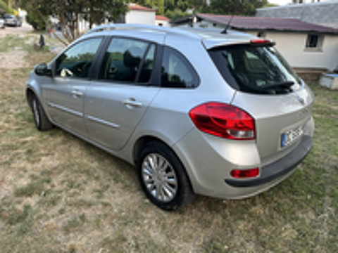 Clio III Estate Clio Estate III dCi 90 eco2 Expression Clim 2012 occasion 06250 Mougins