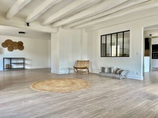  Maison  vendre 7 pices 230 m