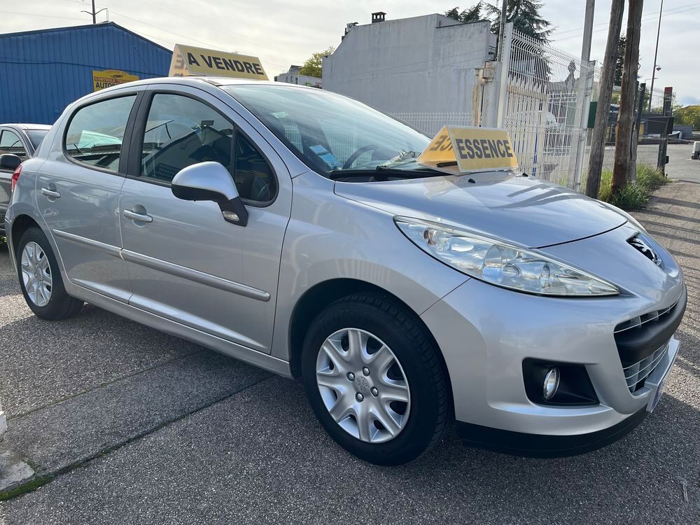 207 1.4 VTi 95ch Active 2011 occasion 42700 Firminy