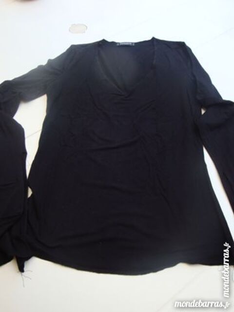 Pull noir  manches longues marque SINEQUANONE 3 Nimes (30)