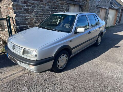 Volkswagen Vento 90 1996 occasion Tinchebray 61800