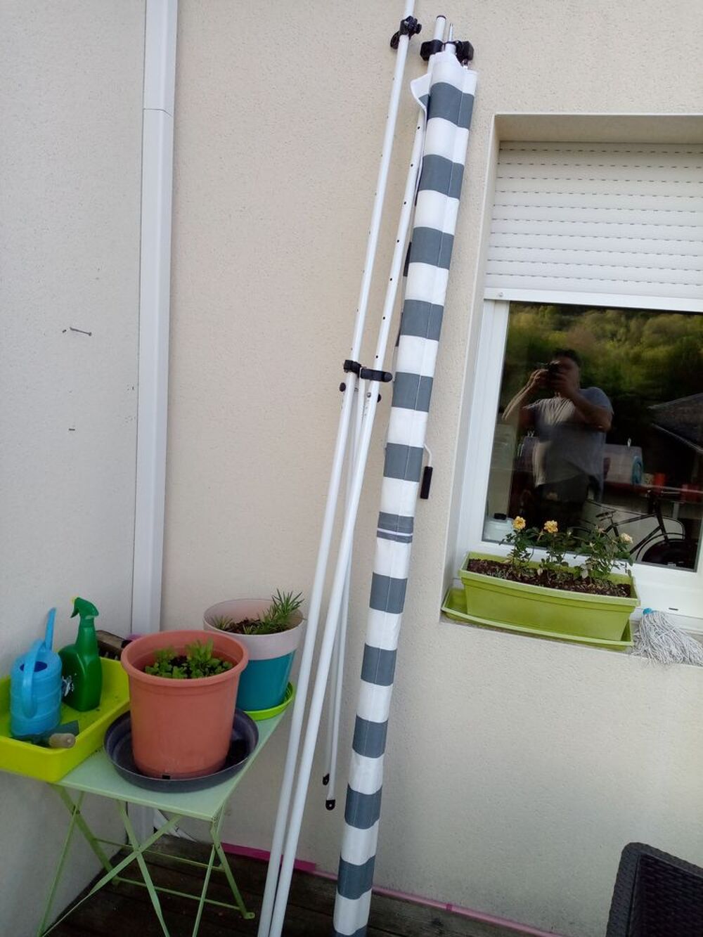 AUVENT R&Eacute;TRACTABLE Jardin