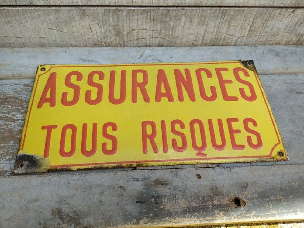 Ancienne Plaque &Eacute;maill&eacute;e Assurances Tous Risques 