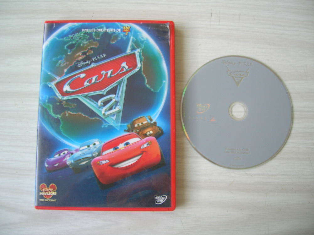 DVD CARS 2 DVD et blu-ray