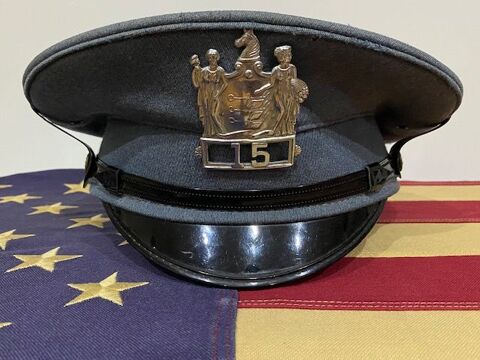 Rare... Casquette Police 1960 USA avec badge 79 Grenoble (38)