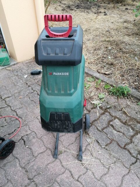 Broyeur de vgtaux 10 Morhange (57)