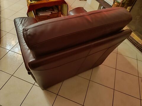 Grand Fauteuil en cuir  Bordeaux 0 Brie-Comte-Robert (77)