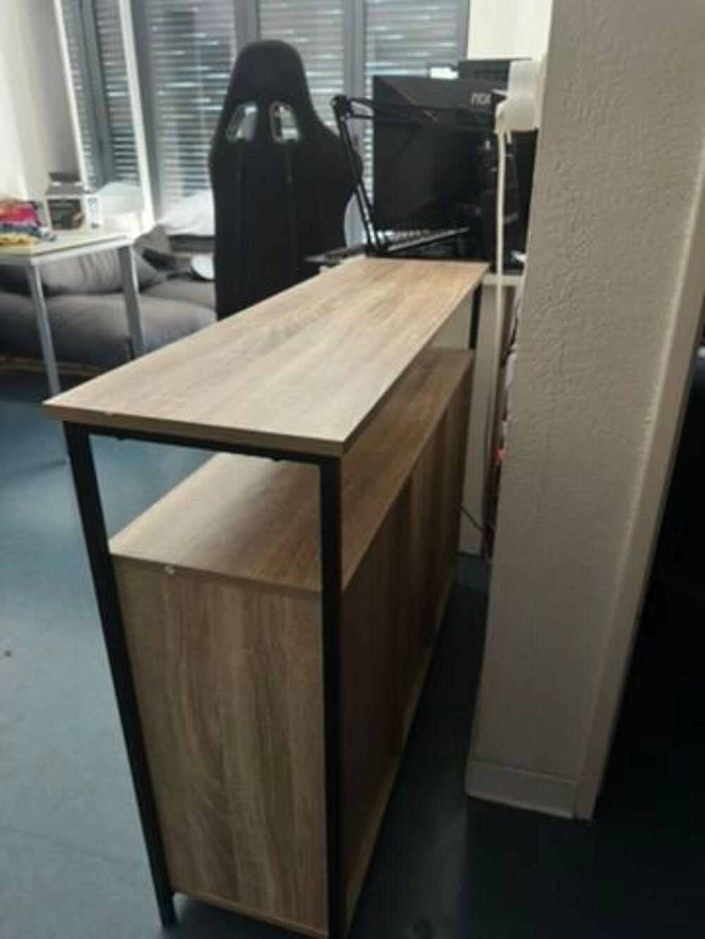Buffet bois/m&eacute;tal noir avec niches ouvertes Meubles