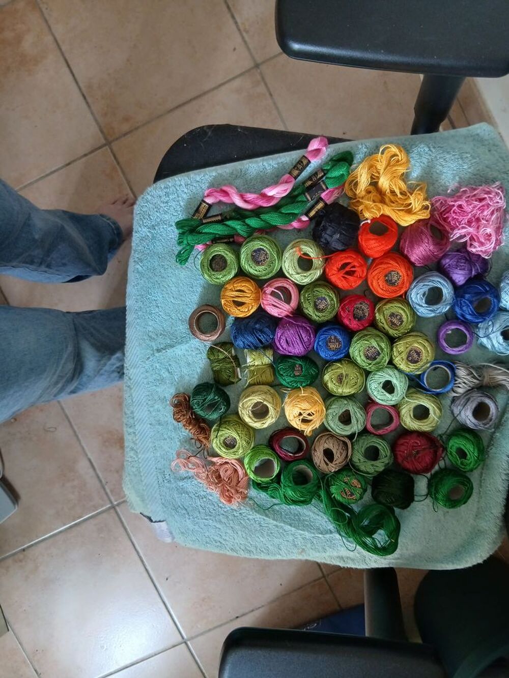 Broderie, lot d'articles Décoration