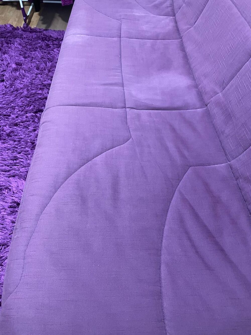 Canap&eacute; lit banquette BZ/ clic-clac violet 190x160cm Meubles