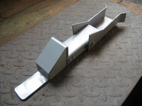 Arr�ts pour portail � bascule � sceller 10 Le Garric (81)