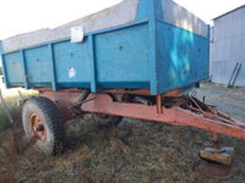   BENNE 5 tonnes. 