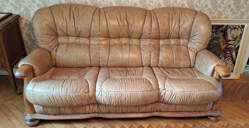 Canap&eacute; cuir beige Meubles