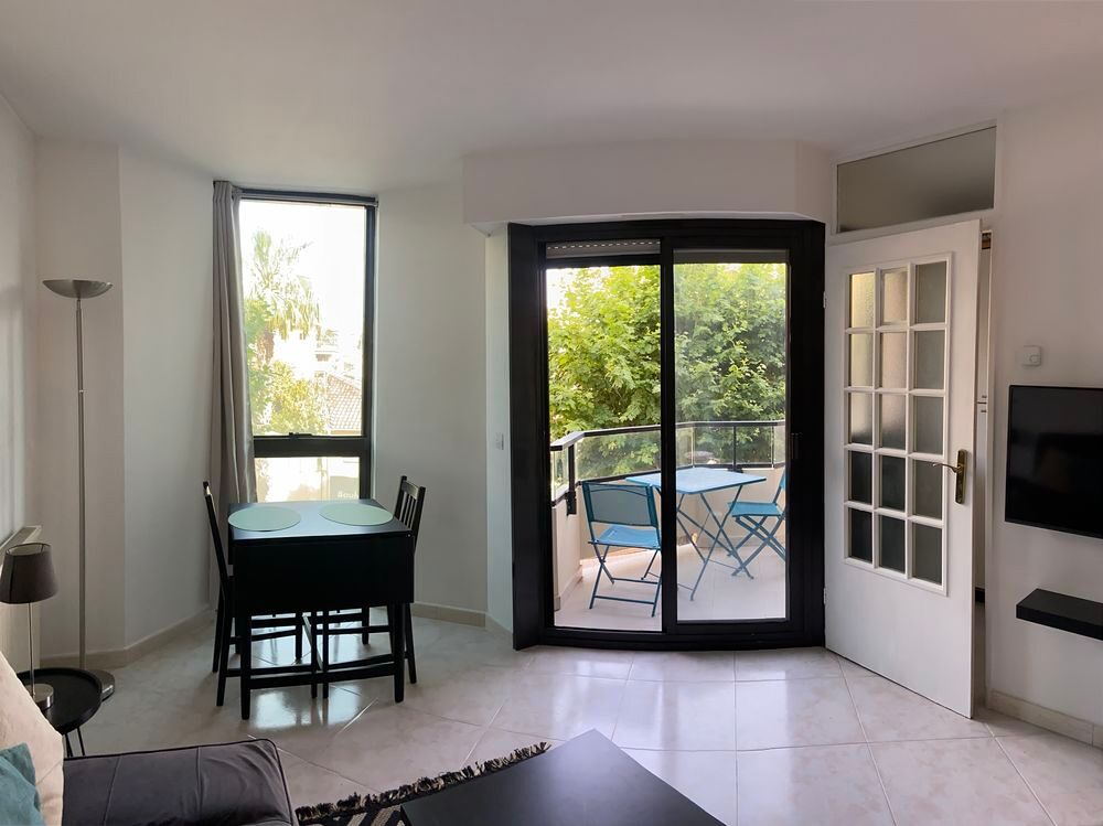  Juan les Pins avec garage Provence-Alpes-Côte d'Azur, Juan Les Pins (06160)