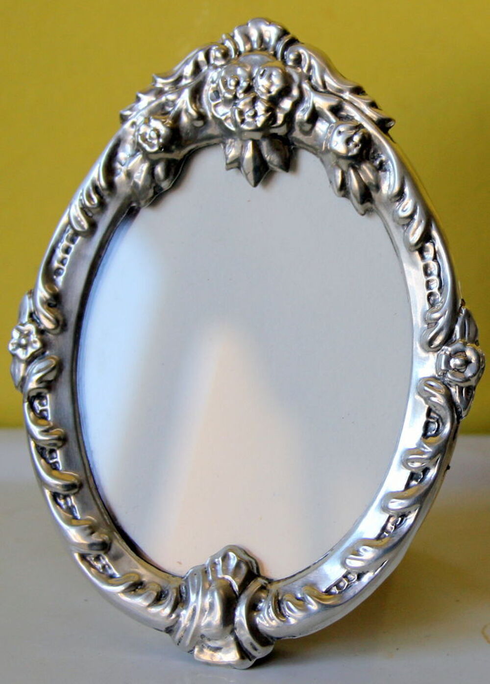 1 Cadre ovale en argent sterling repouss&eacute; Décoration