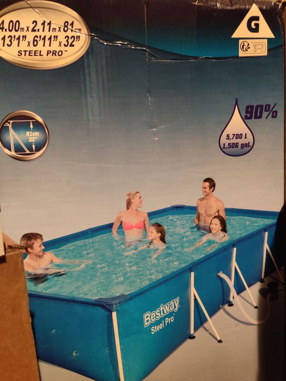 Piscine bestway 4m sur 2m11. Jardin