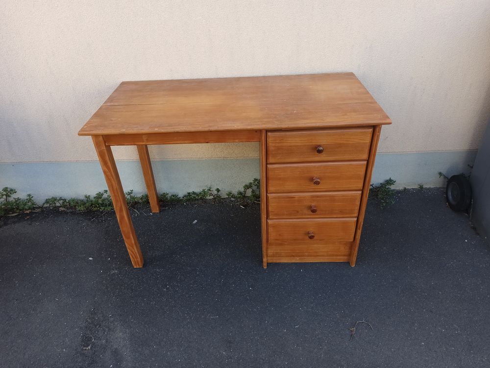 bureau pin L:110 l:55 H:74.50 Meubles