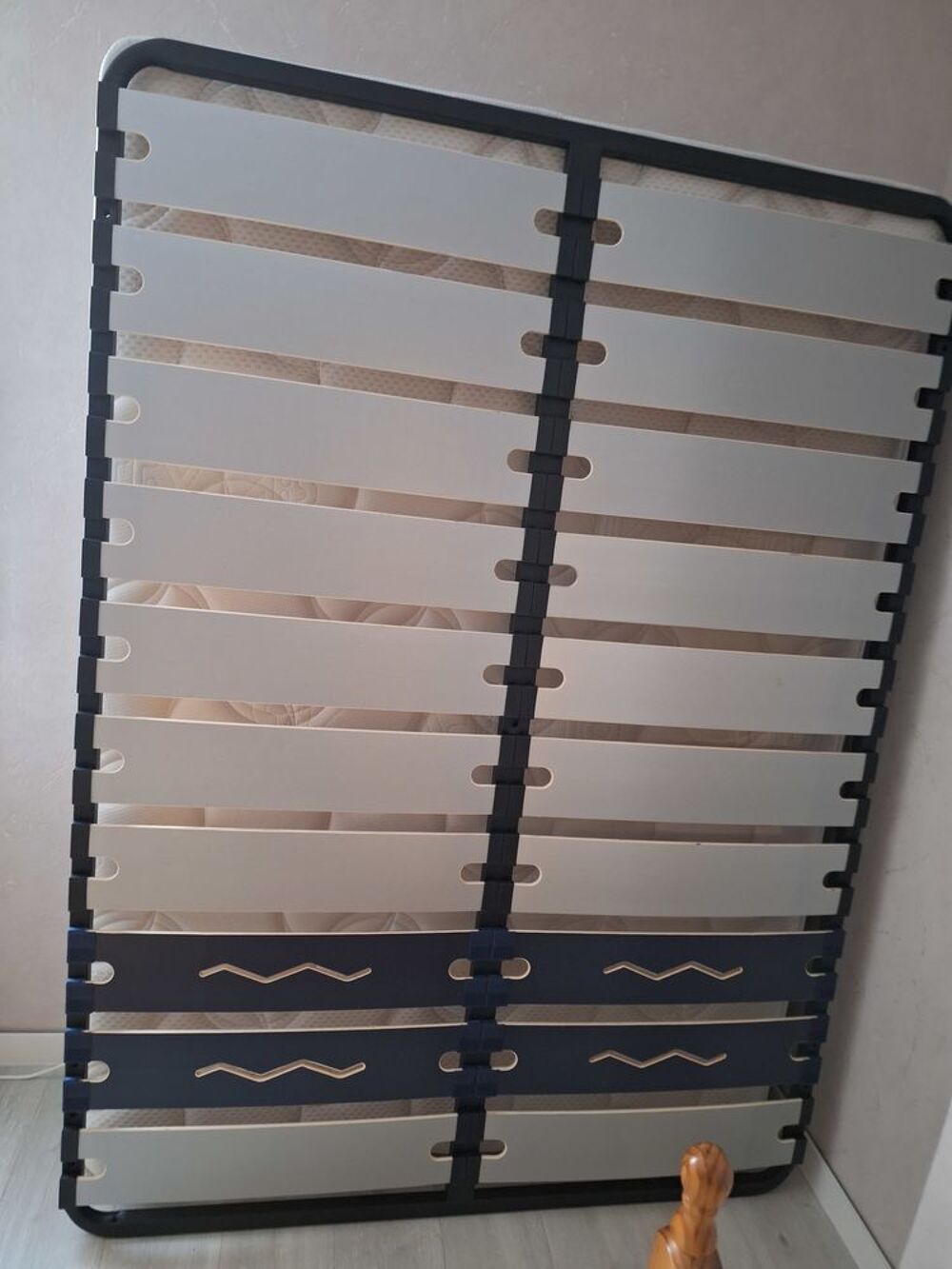 SOMMIER COMFORTABLE 140X190CM Meubles