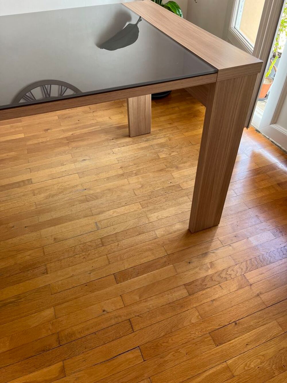 TABLE DE SALLE A MANGER Meubles