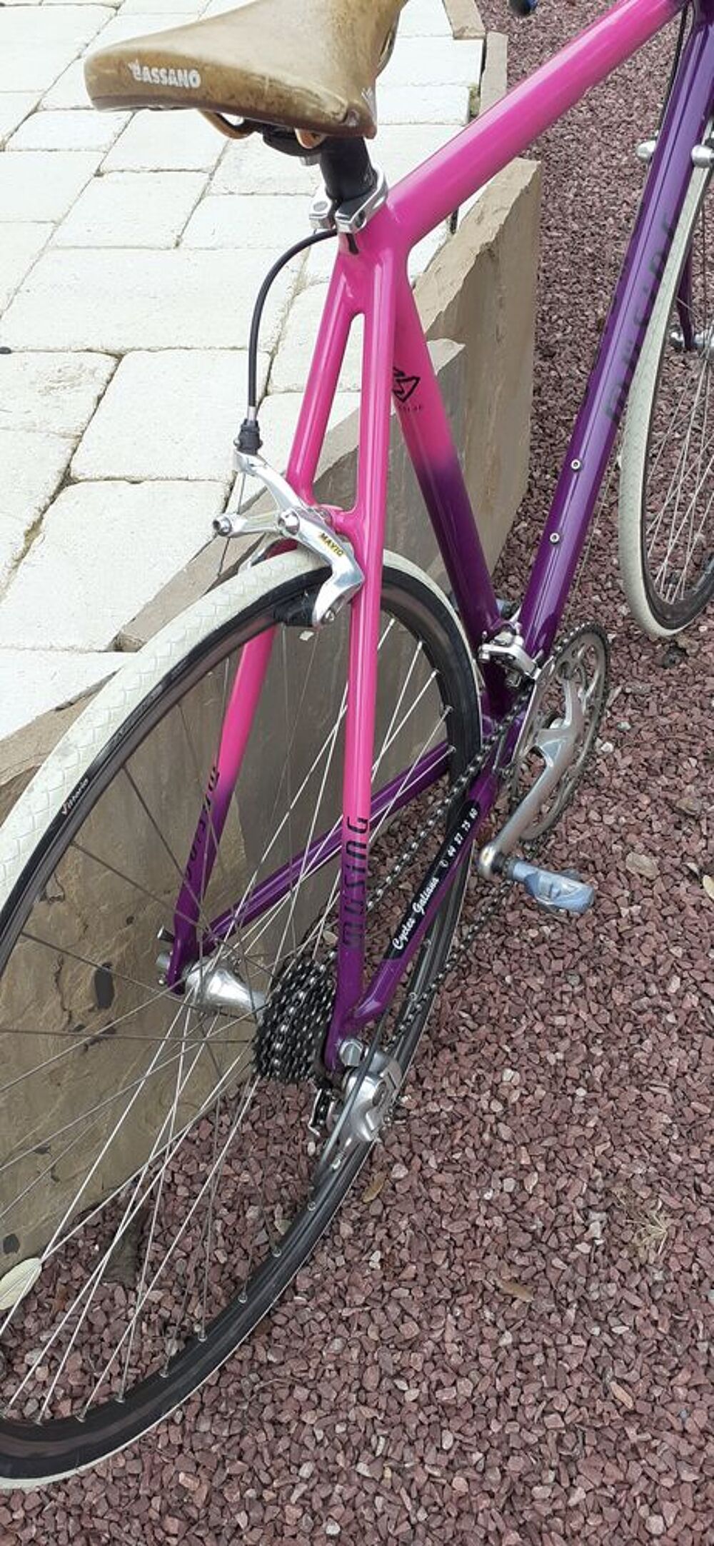 V&eacute;lo de route homme taille M M&agrave;oeSING Vélos