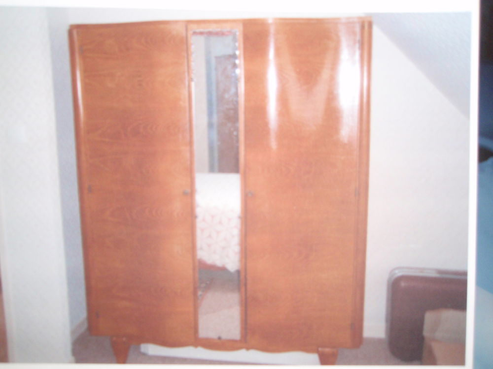 Armoire vintage Meubles