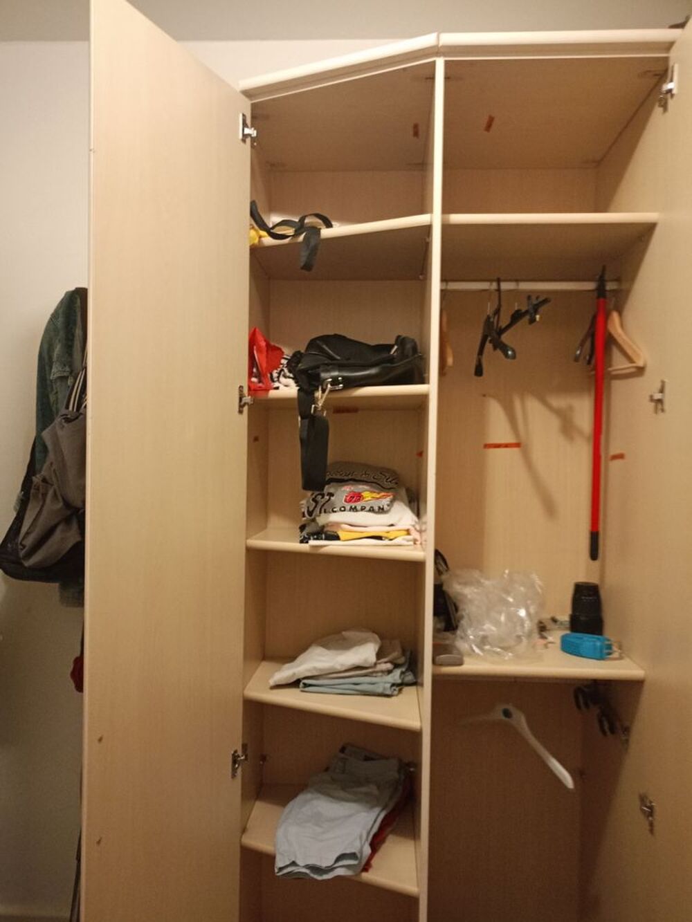 Armoire vestiaire occasion Meubles