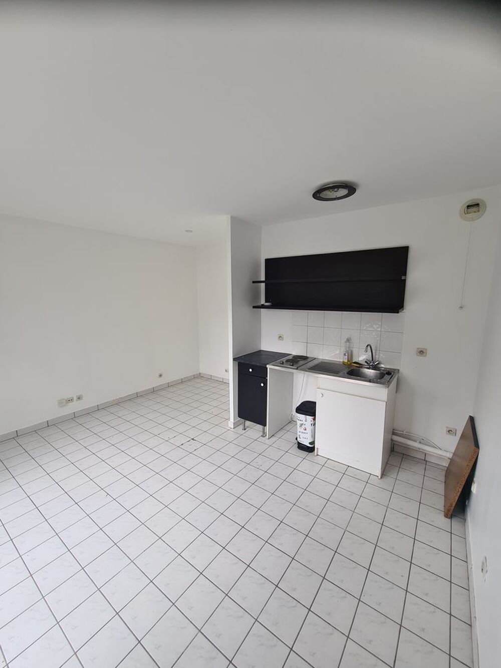 Location Appartement appartement type studio Evry-Courcouronnes 91 Évry