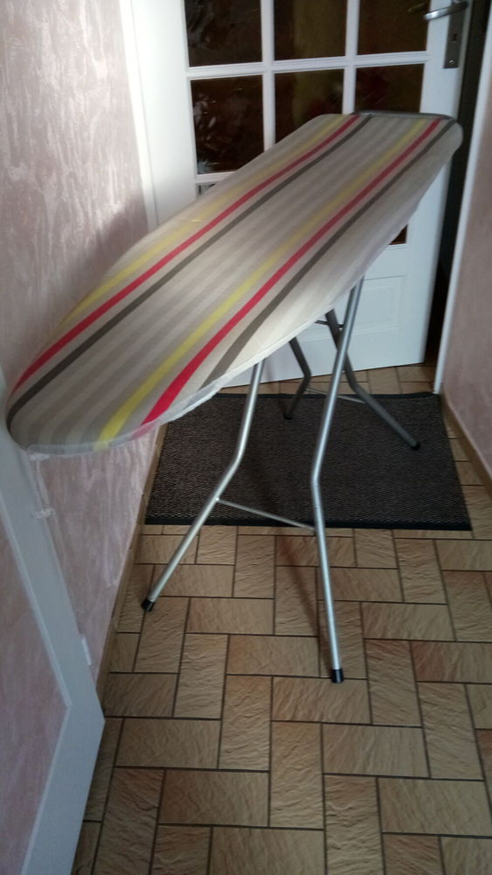 table a repasser Meubles
