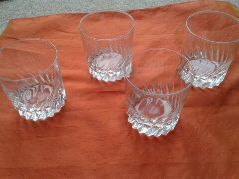 4 verres  whisky neufs 4 Dijon (21)