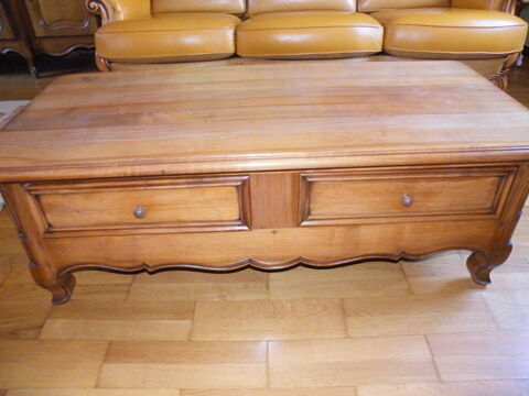 Table de salon 100% Merisier. 300 Dole (39)