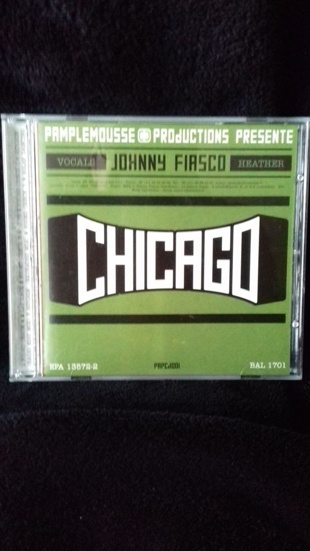 UN CD DE MUSIQUE D AMBIANCE CD et vinyles