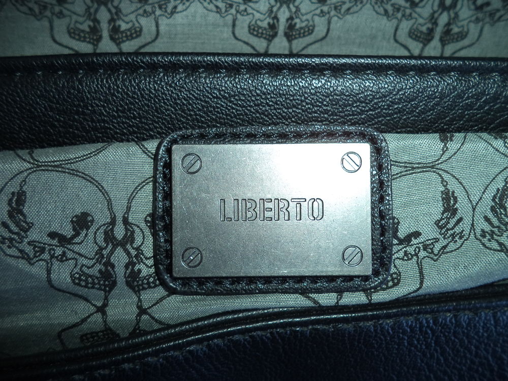Sacoche LIBERTO. Maroquinerie