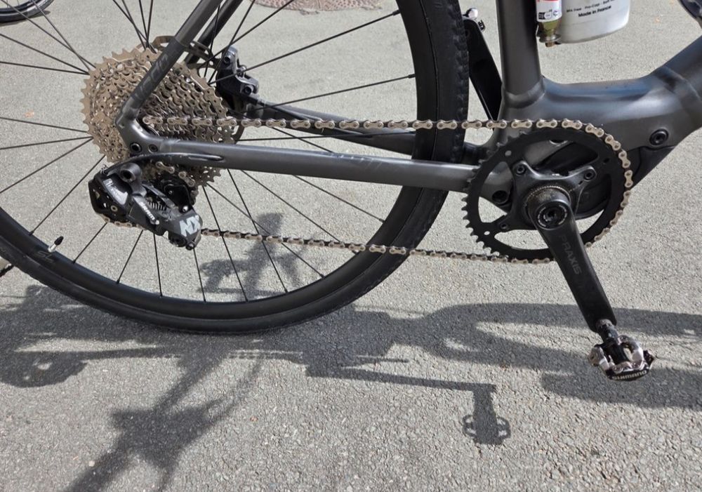V&eacute;lo &eacute;lectrique SPECIALIZED type vado Vélos