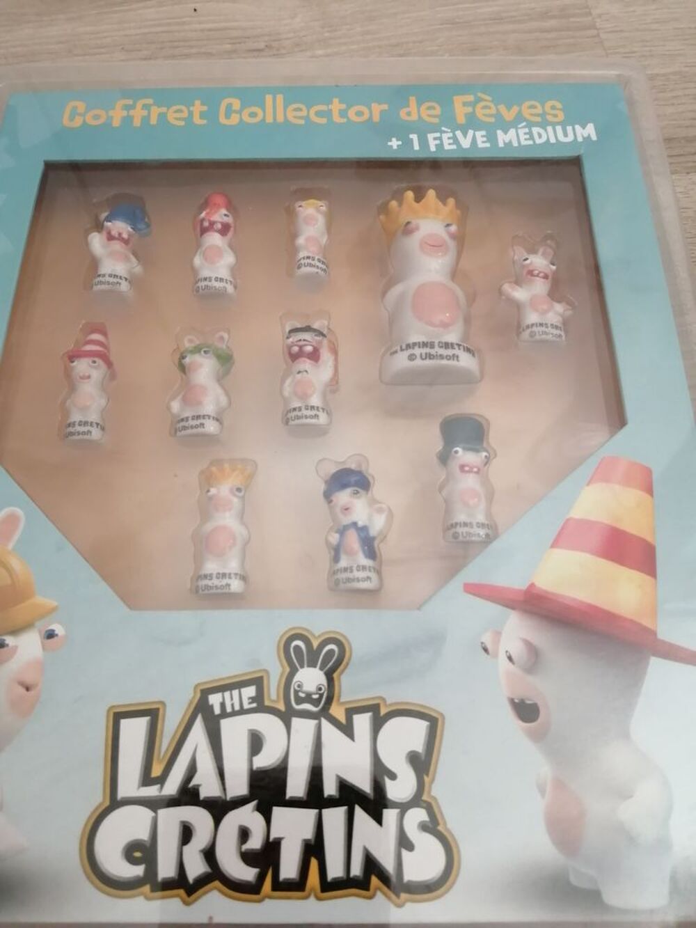 F&egrave;ve lapin cr&eacute;tin ou happy feet 