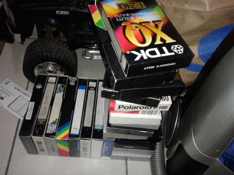 a donner Une caisse de cassette VHS enregistres 0 Belgique