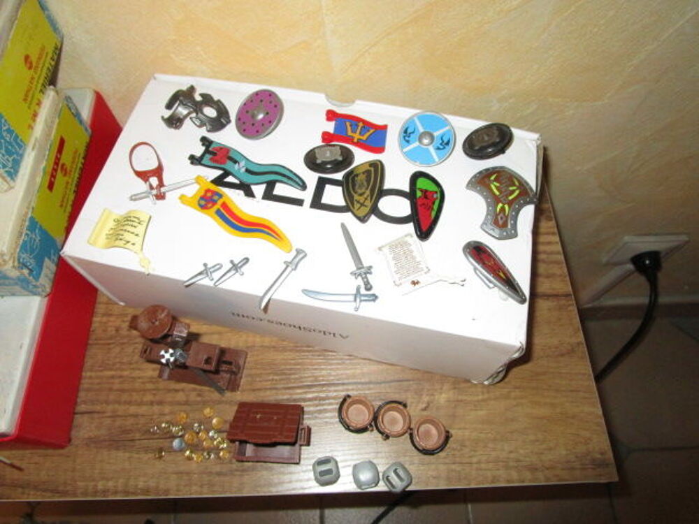 PLAYMOBIL MOYEN CHEVALIER Jeux / jouets
