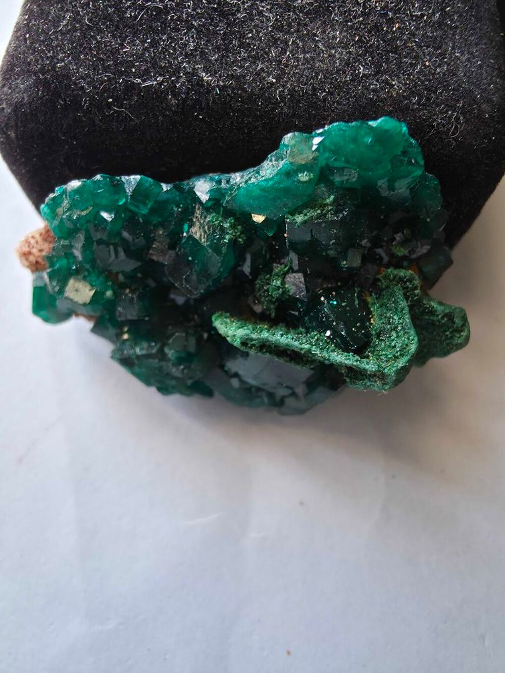 V&eacute;ritable Dioptase Vert Emeraude-Sp&eacute;cimen Rare 