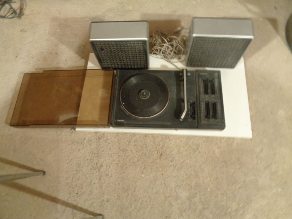 Tourne disque Radiola Audio et hifi