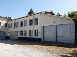  Parking / Garage à louer 11 m² Miramont-de-guyenne