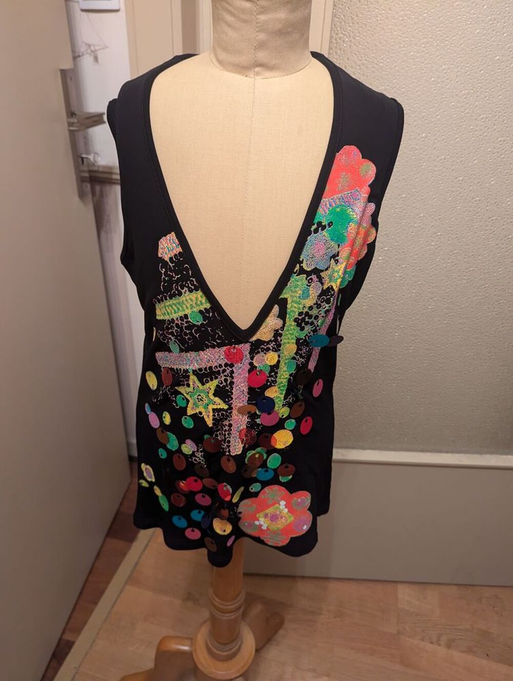Haut sans manches CHRISTIAN LACROIX noir Vêtements
