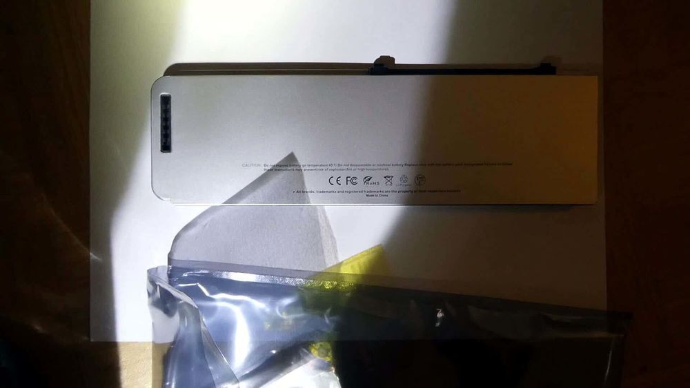 battery Apple A1281 li polymer 10.8V 5200mAh 56.2WH Matériel informatique