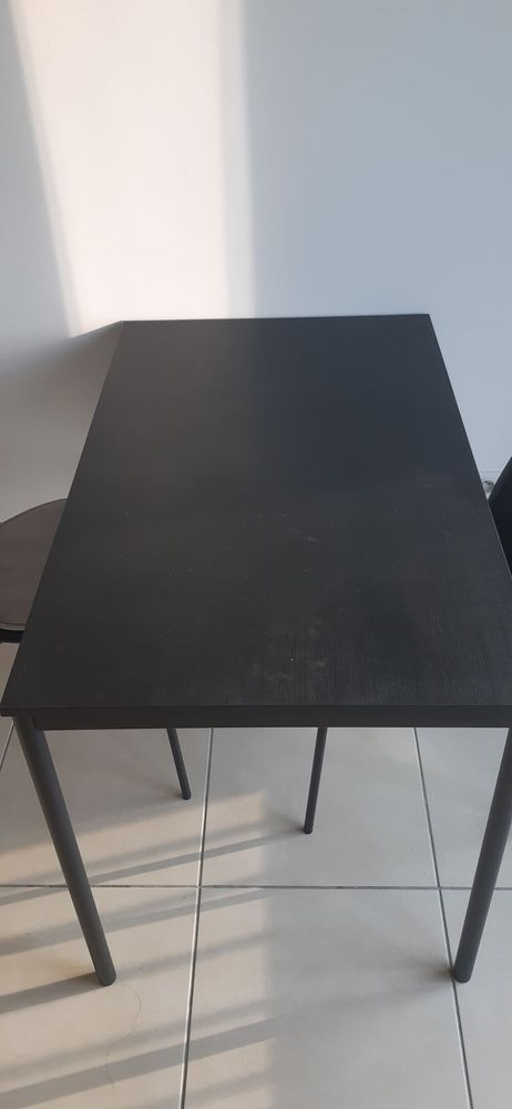 Table ikea 2 chaises Meubles