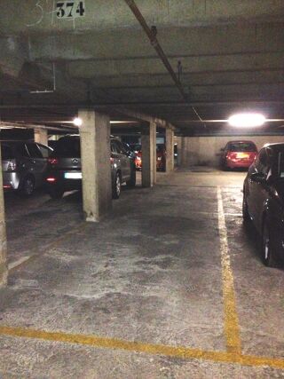  Parking / Garage � louer 12 m�