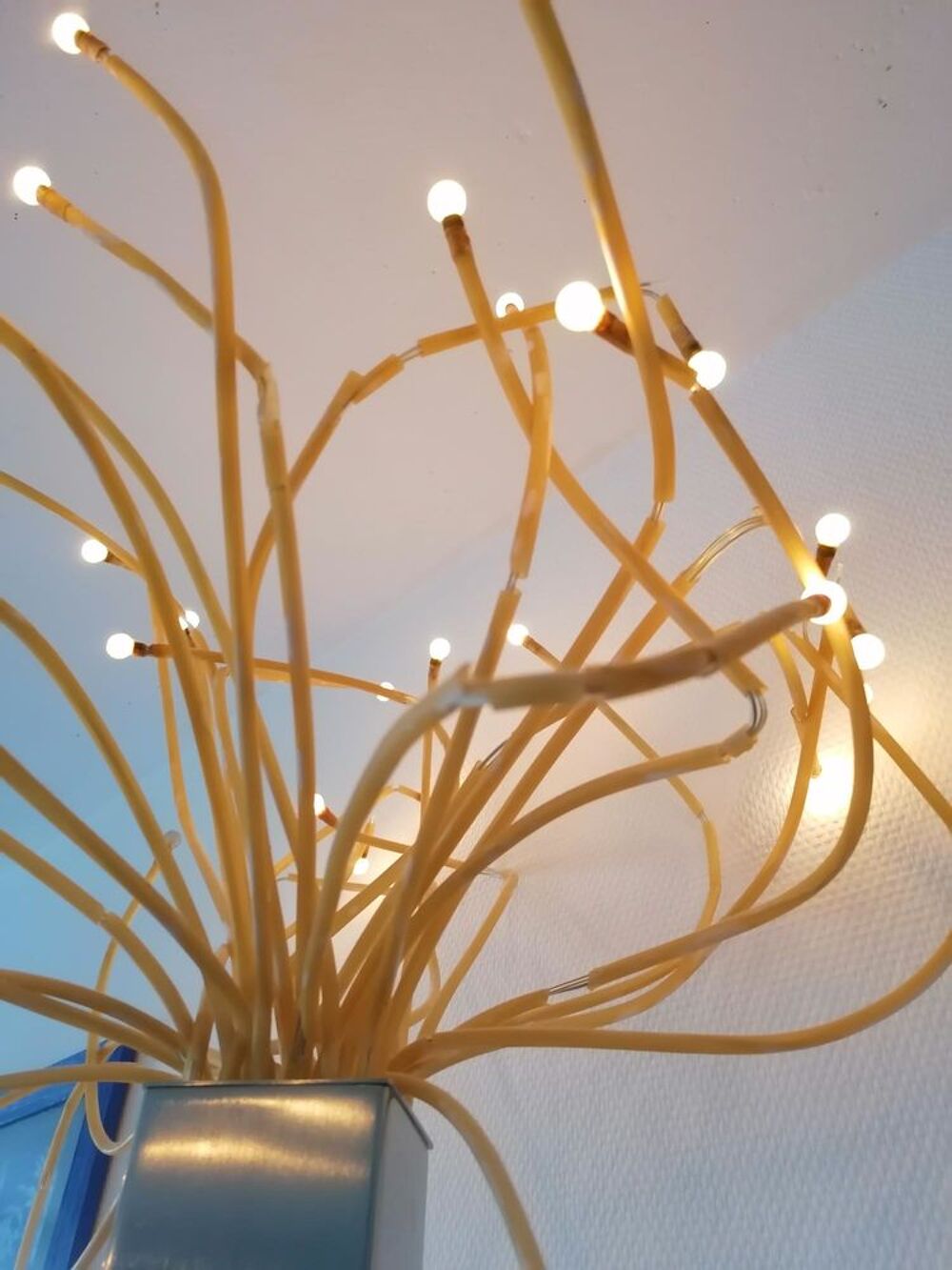 lampe Ikea mod&egrave;le stranne dites m&eacute;duse Décoration