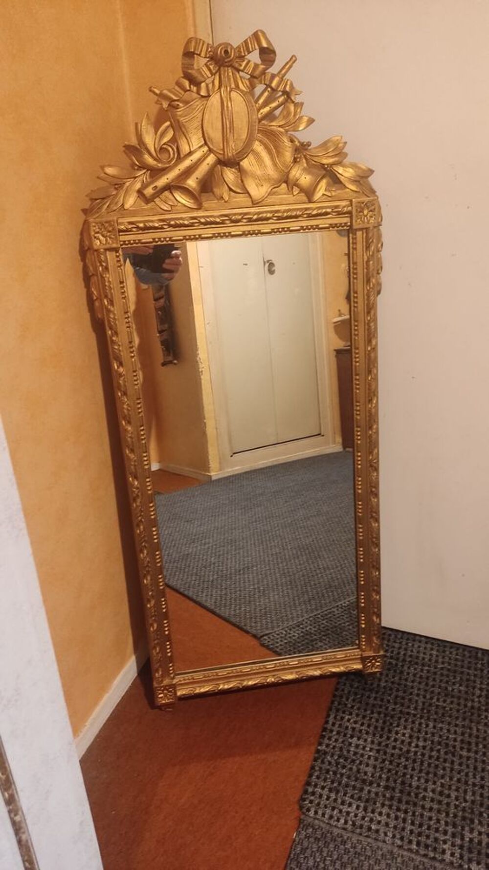 Ancien miroir Louis XVI
Décoration