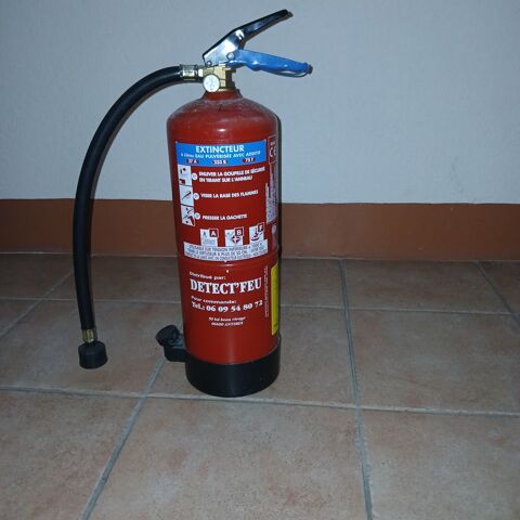 Extincteur 6 lit et co2 Nice (06)