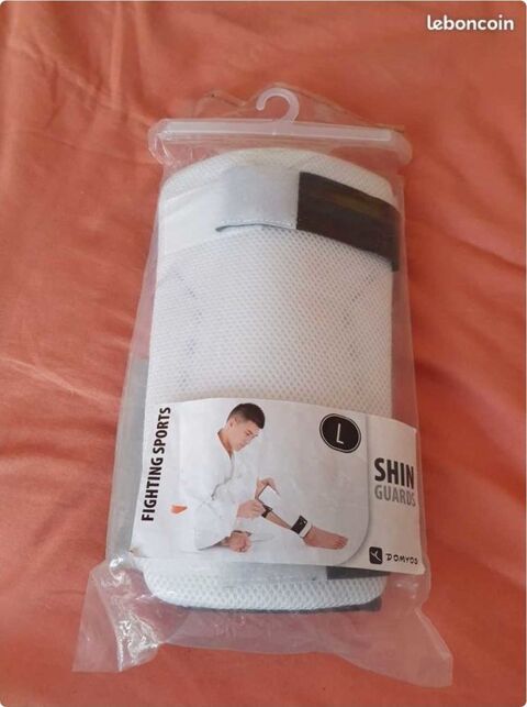 Prot�ge tibias Domyos pour sport de combat 8 Lyon 8 (69)