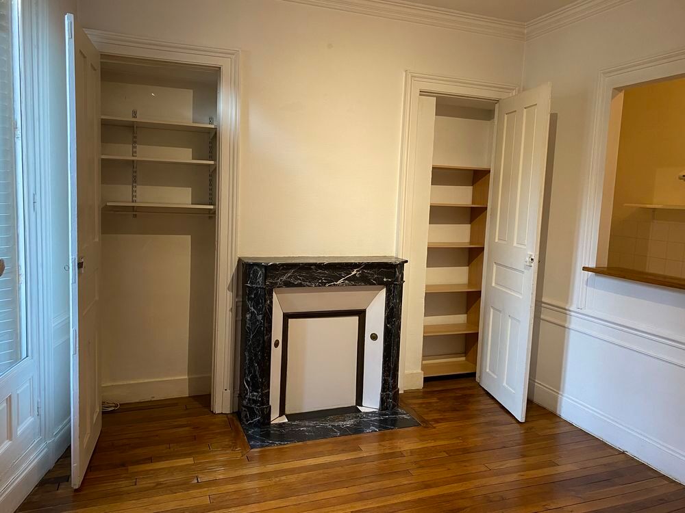 Location Appartement STUDIO hyper centre ville TROYES Troyes