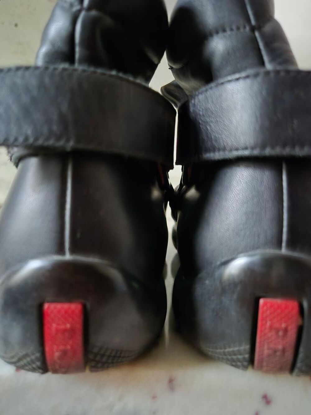 Bottines femme, noires, marque PRADA Chaussures
