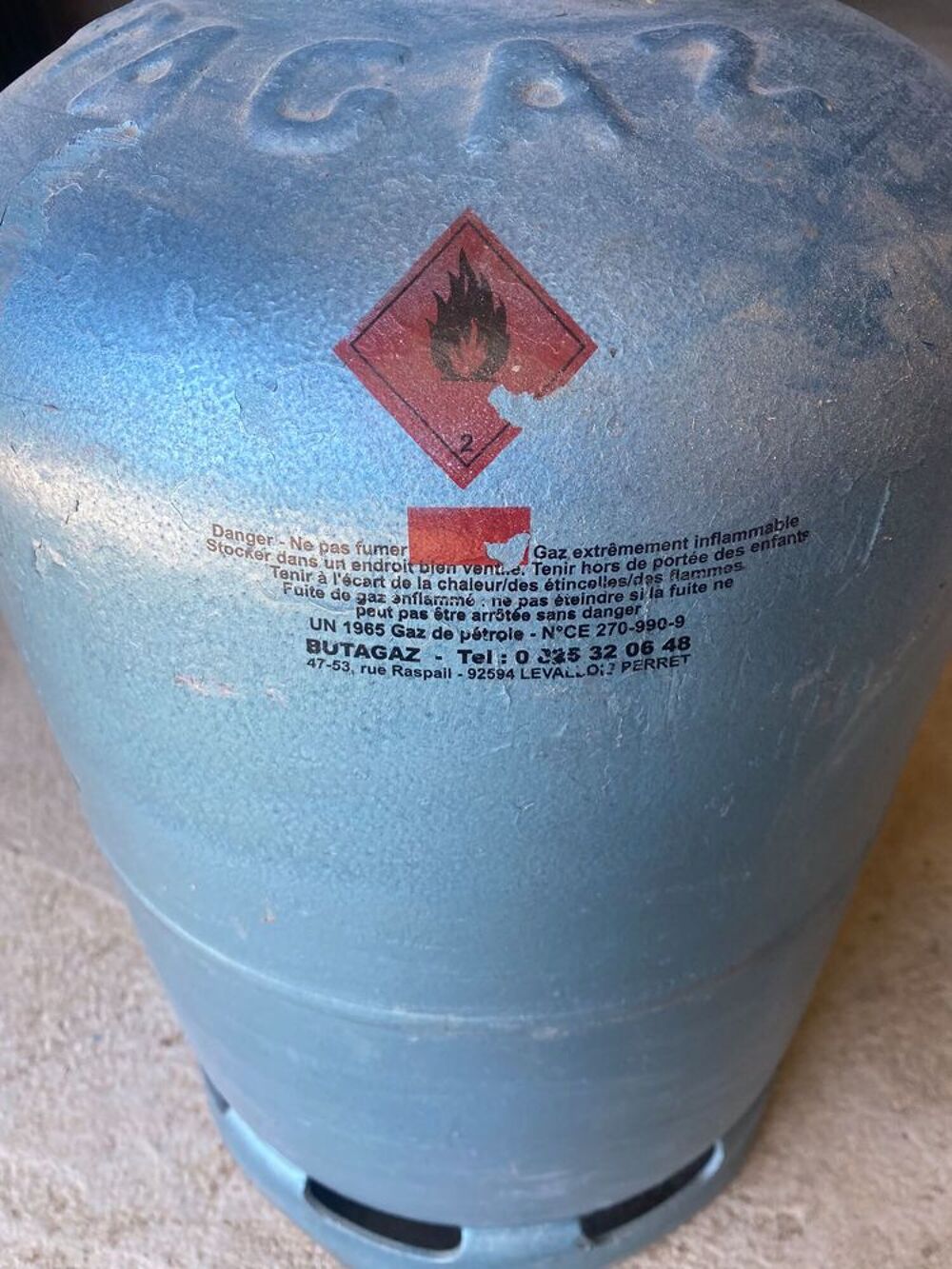 Bouteille gaz butane "BUTAGAZ" 13 kg neuve Bricolage
